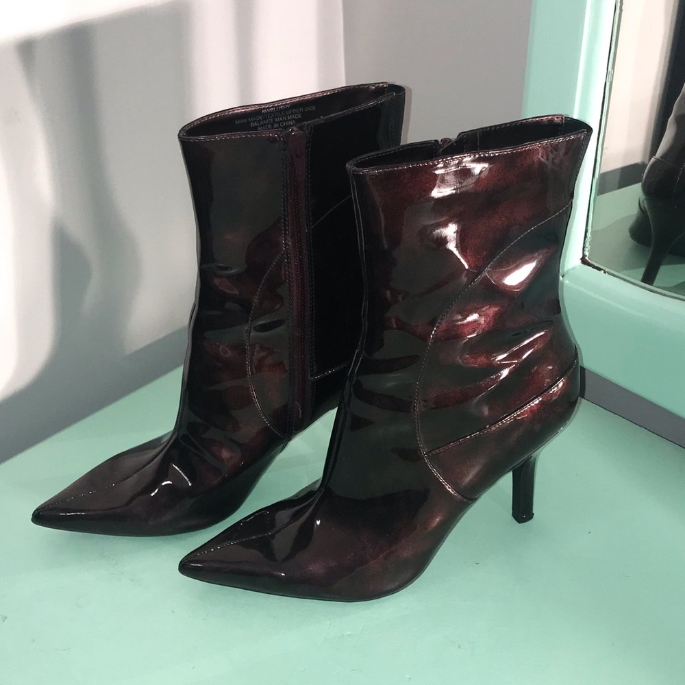 Nine West / Blushy booties